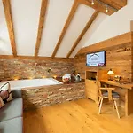 Alpinhotel Monte Superior - Silvretta Card Premium Betrieb Hotel