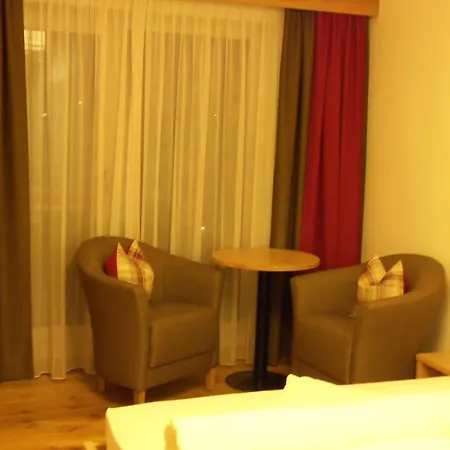 Alpinhotel Monte Superior - Silvretta Card Premium Betrieb 3* Galtuer