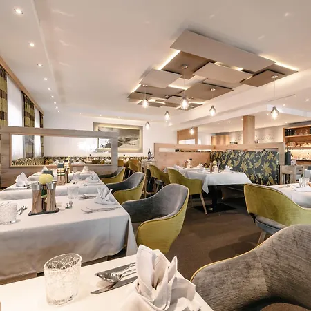 Отель Alpinhotel Monte Superior - Silvretta Card Premium Betrieb Гальтюр