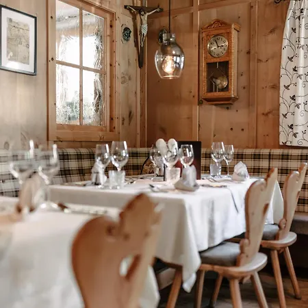 Отель Alpinhotel Monte Superior - Silvretta Card Premium Betrieb Гальтюр