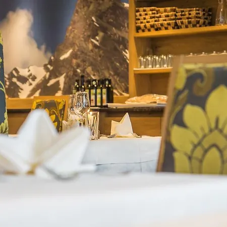 Alpinhotel Monte Superior - Silvretta Card Premium Betrieb Hotel 3*