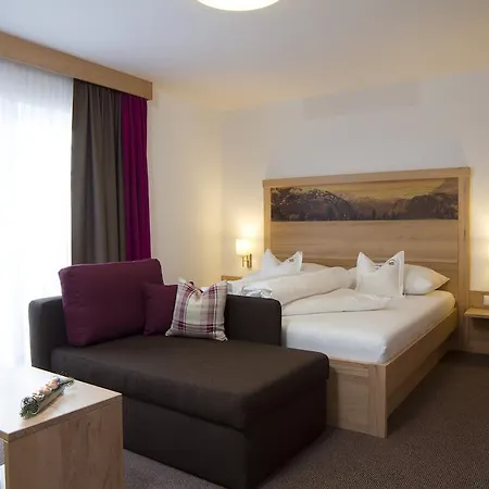 Alpinhotel Monte Superior - Silvretta Card Premium Betrieb 3* Galtuer