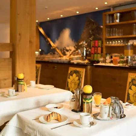 Alpinhotel Monte Superior - Silvretta Card Premium Betrieb 3*