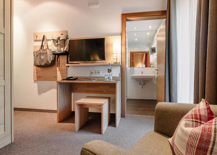 Alpinhotel Monte Superior - Silvretta Card Premium Betrieb 3*