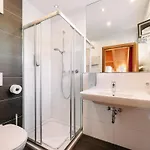 Alpinhotel Monte Superior - Silvretta Card Premium Betrieb Hotel