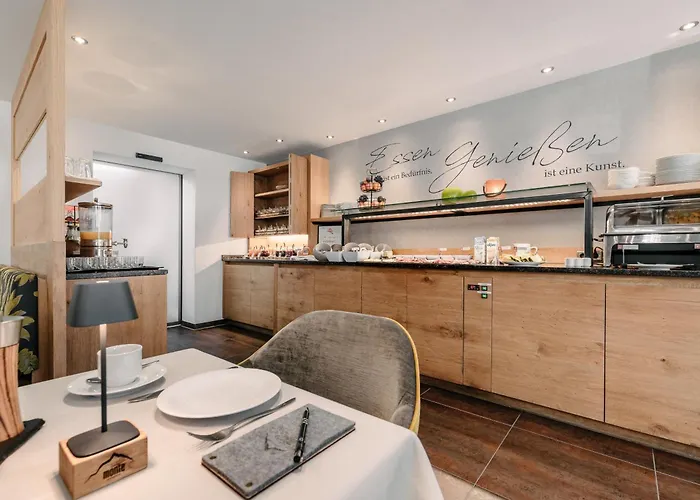 Alpinhotel Monte Superior - Silvretta Card Premium Betrieb Hotel 3*