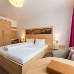 Alpinhotel Monte Superior - Silvretta Card Premium Betrieb 3*