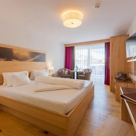 Hotel Alpinhotel Monte Superior - Silvretta Card Premium Betrieb Galtuer