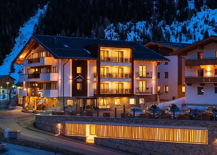 Alpinhotel Monte Superior - Silvretta Card Premium Betrieb Hotel 3*