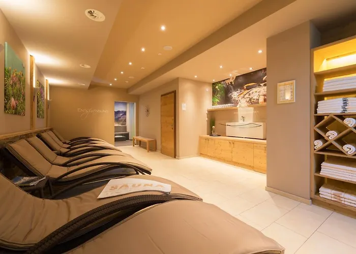 Alpinhotel Monte Superior - Silvretta Card Premium Betrieb Hotel